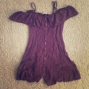 Cute, mini off the shoulder dress!!